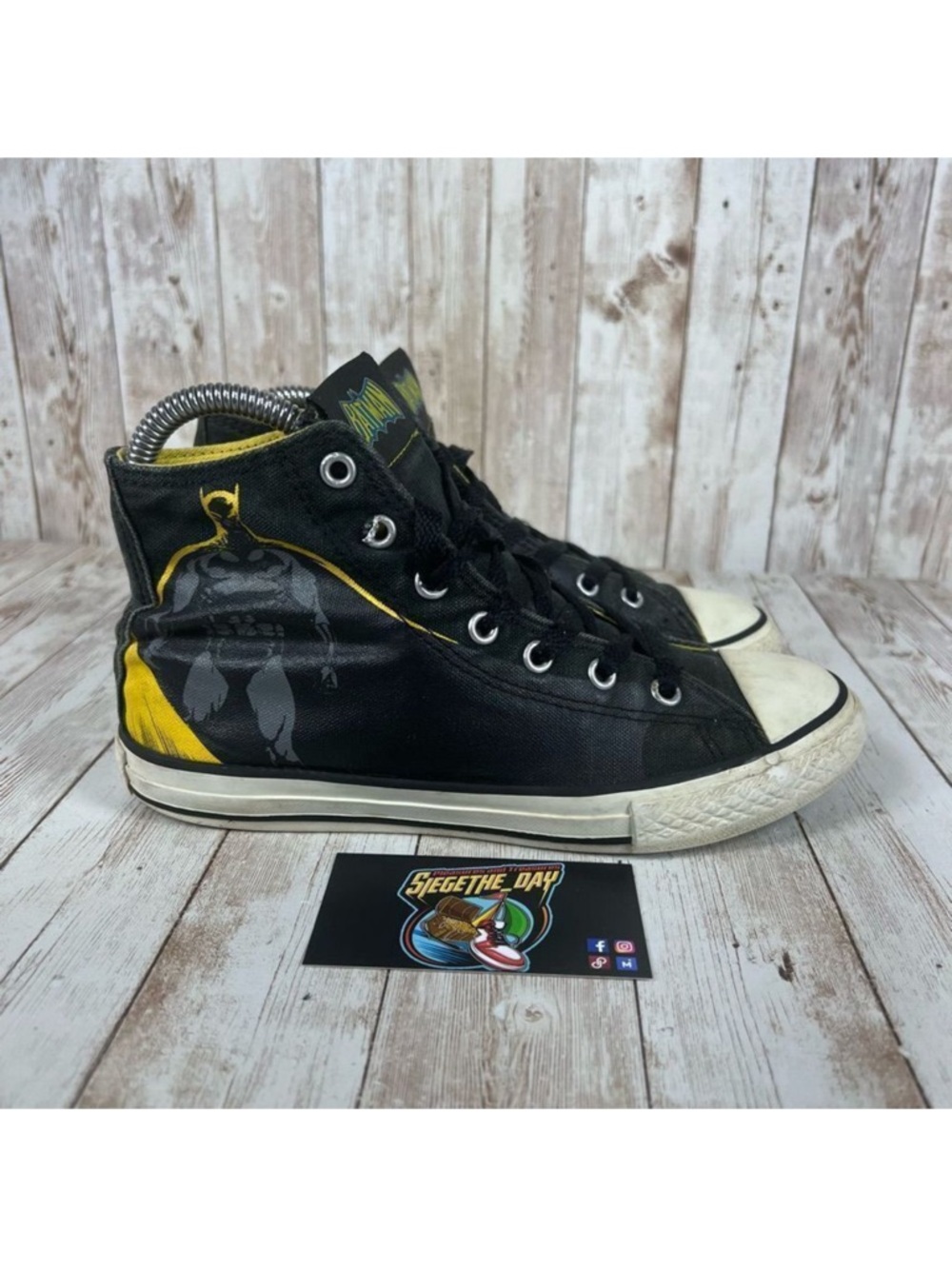 🦇 BATMAN Converse All Star High Top Sneakers Womens 5 Youth 3 - Picture 3 of 8